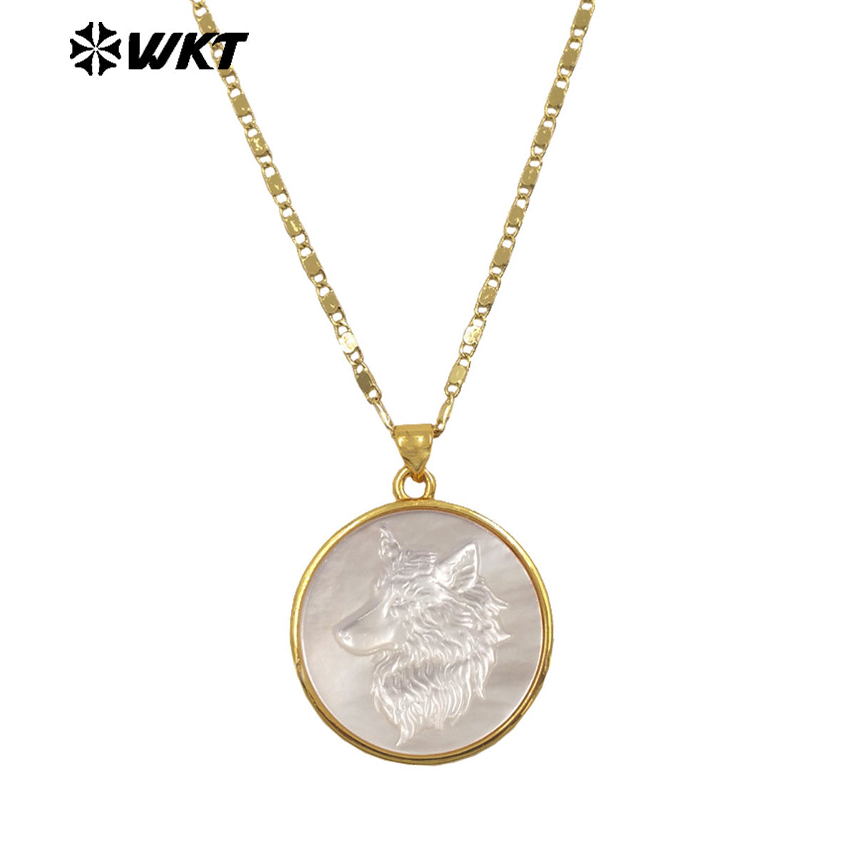 WT-JN352 High Quality Gold Plated Thin Chain With Round MOP Shell Hand Carved Wolf Pattern Pendant Necklace As Daily Jewelry