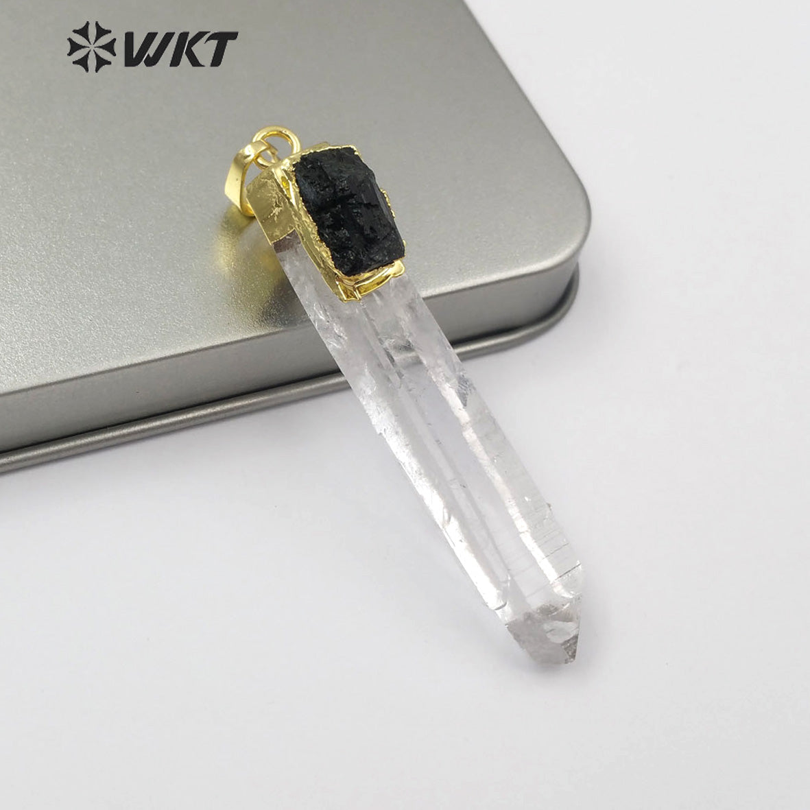 WT-P1447 Wholesale New Design Natural Stone in 18K Gold Plated Crystal Quartz with Black Tourmaline Charm Pendant