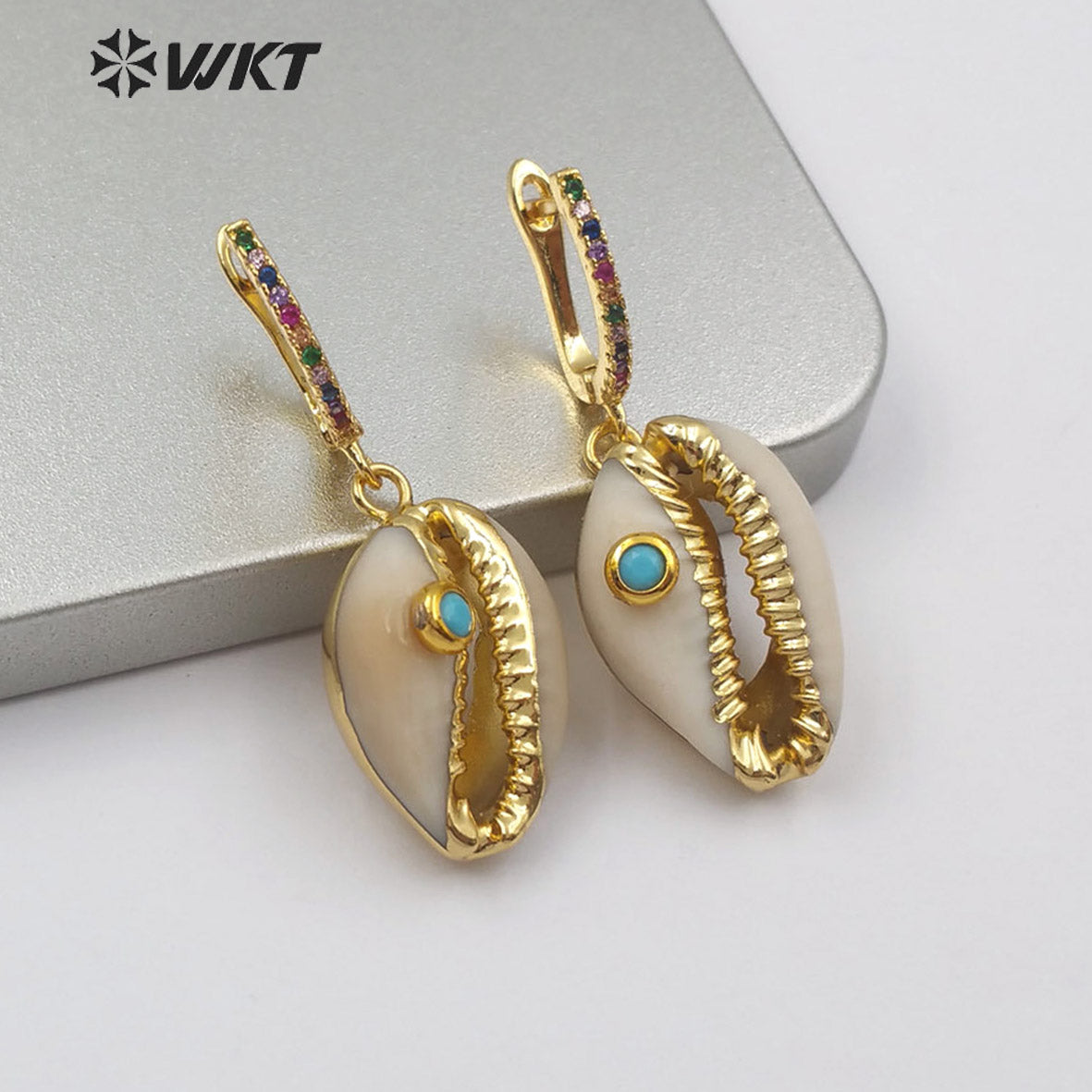 WT-E538 Unique Design Natural Cowrie With Cubic Zircon Charm Earring Stud Earrings Multi Option Original Cowrie Earring