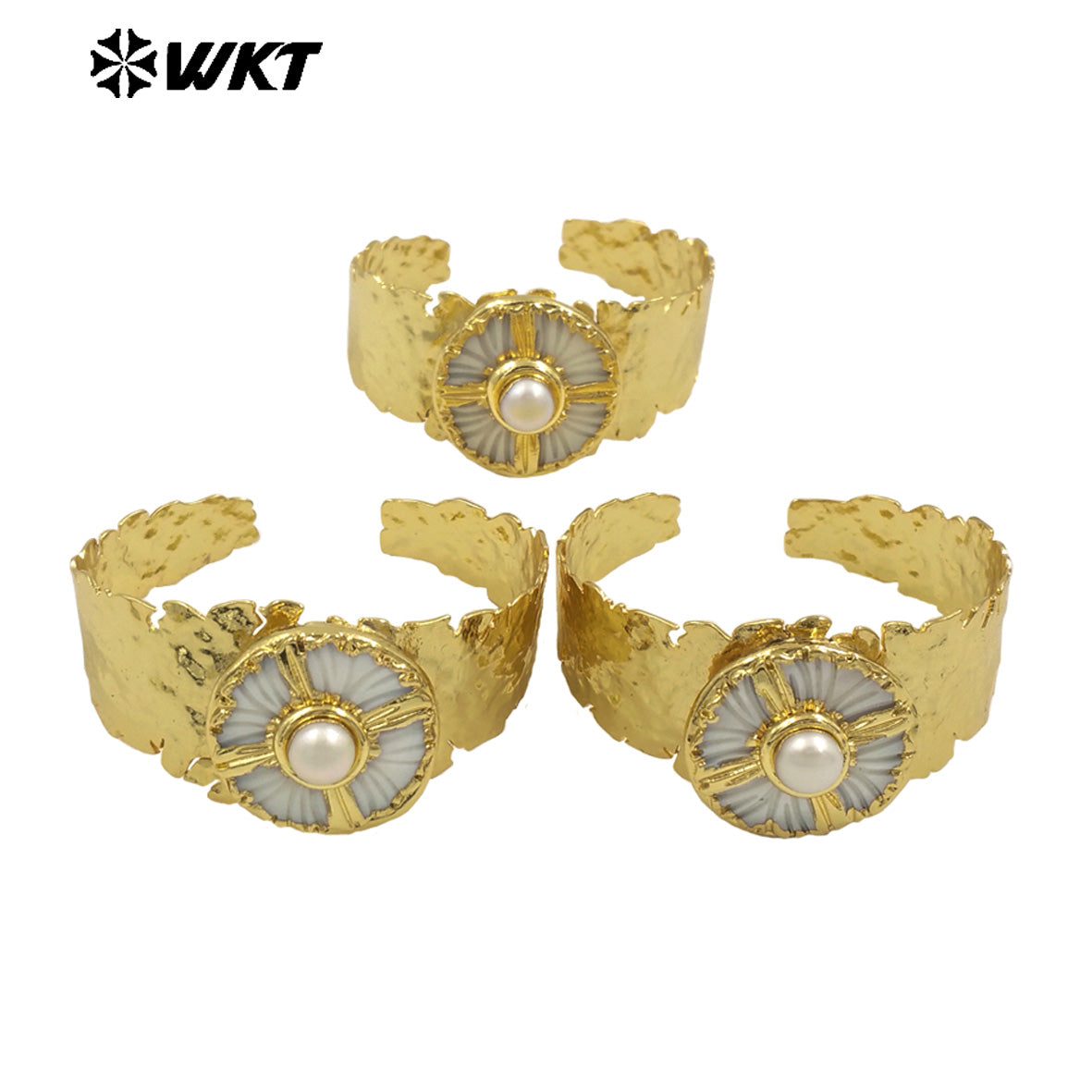 MPB123 High Quality Bohemia Style Gold Plated With Natural Round Pearl Handmade Carved Shell Women Metal Bracelet Adjustable