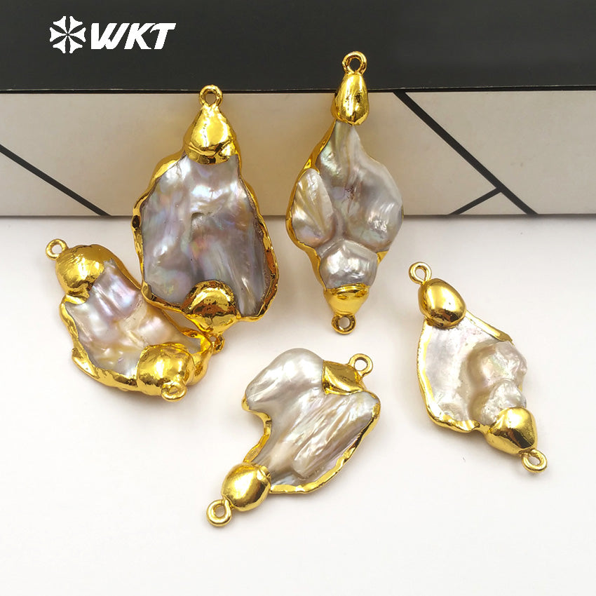 WT-JP079 Irregular Shape in Double Hoops Gold Capped Pendant Natural Wild Coast Jewelry for Woman Freshwater Pearl Pendant