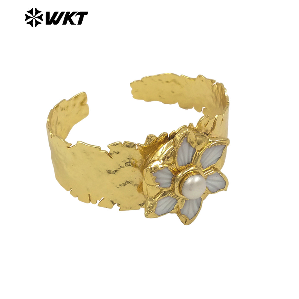 MPB125 Resist Tarnishale Gold Plated Bracelet Adjustable Size Natural Round Pearl Carved Shell Flower Bangle Women Style