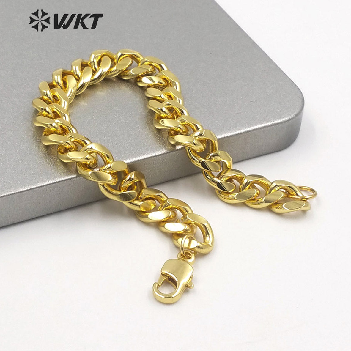 WT-B572 Fashion Women Real 18k Gold Plated Big Chunky Chain Bracelet Simple Metal High Polish Twisted Curb Chain Bracelet