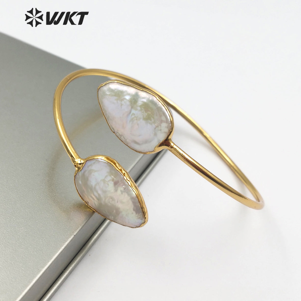 WT-B448 Jewelry in Teardrop Shape Adjustable Gold Bangle Pearl Cuff Wedding Bangle Double Natural Freshwater Pearl Bangle