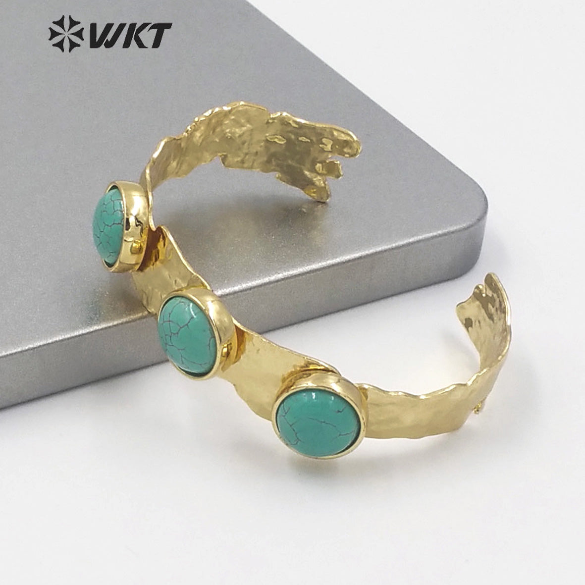 WT-B563 Wholesale WKT New Triple Stone Cuff Bangle Women Fashion Gold Electroplated Nontarnishable Lava Stone Turquoise Bangle
