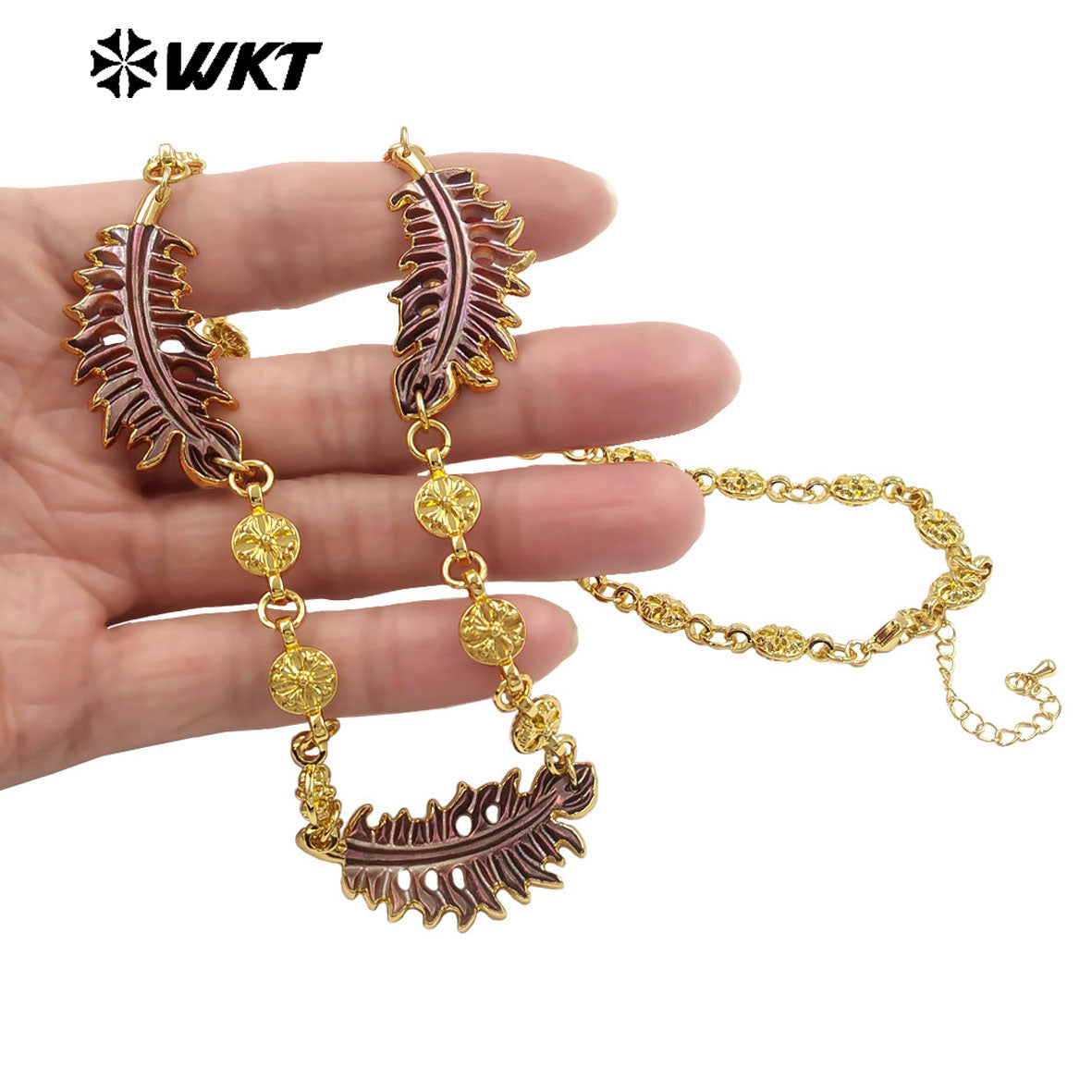 WT-JN351 Newest Design 18K Gold Plated Three Natural Shell Feather Shape Charms Necklace For Women Amazing Jewelry Gift