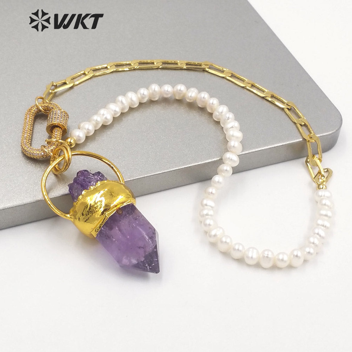 WT-N1303 Wholesale 18k Real Gold Plated Gorgeous Natural Amethyst Stone Necklace in 16 Inch Women Pearl Chain Stone Necklace