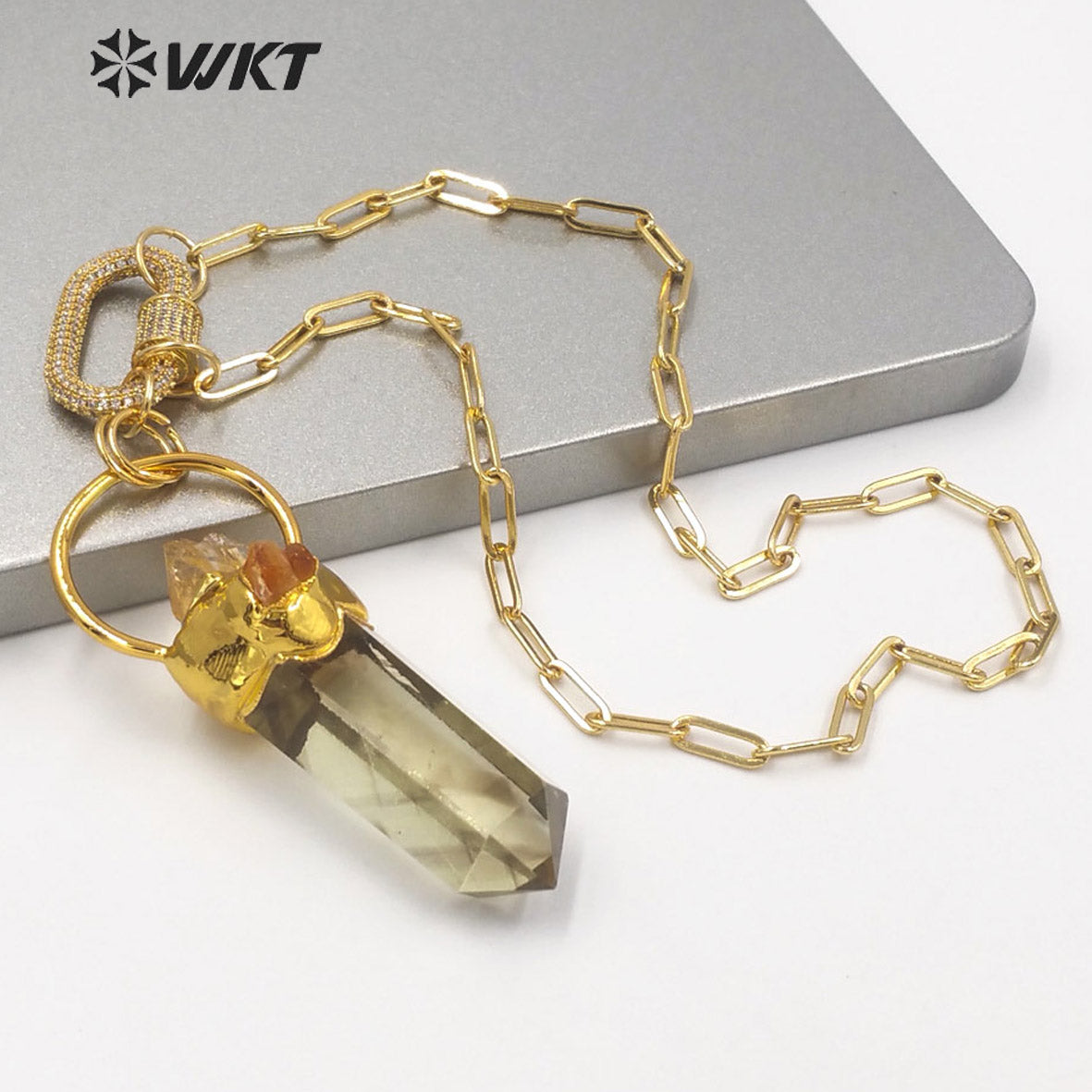 WT-N1273 Unique Gold Electroplated Yellow Crystal Stone Big Pendant Necklace Women Chunky Citrine Raw Stone Necklace