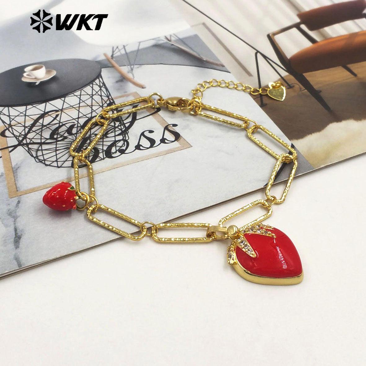 WT-JF366 High Quality Beautiful Ladies Double Strawberry Charms Gold Plated Rectangle Chain Bracelet Yellow Brass With Drop Oil