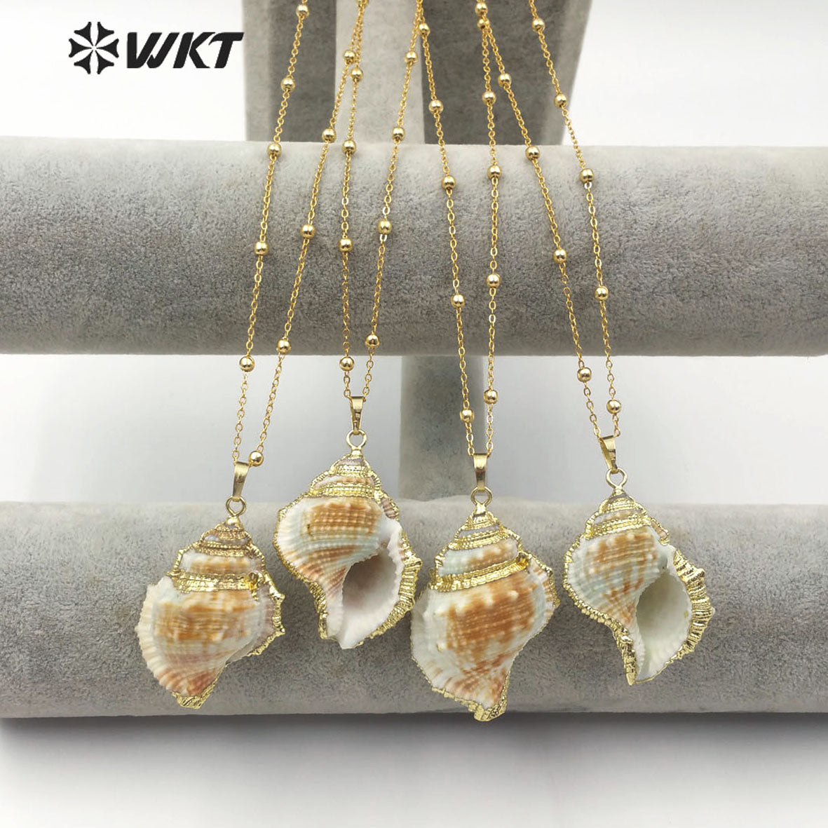 WT-JN072 Bohemian Style 18K Gold Plated Shell Jewelry 18 Inch Natural Sea Shell Pendant White and Brown Trumpet Necklace