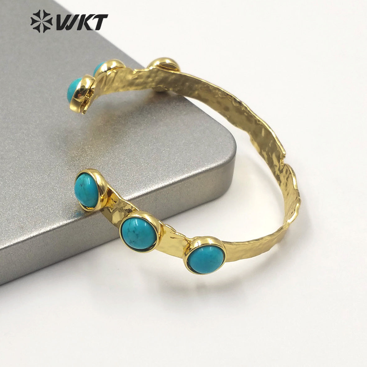 WT-B552 Hot Natural Turquoise Cuff Bangle Gold Electroplated No Fade Elegant Stone Bangle Boho Casual Vintage Bangle