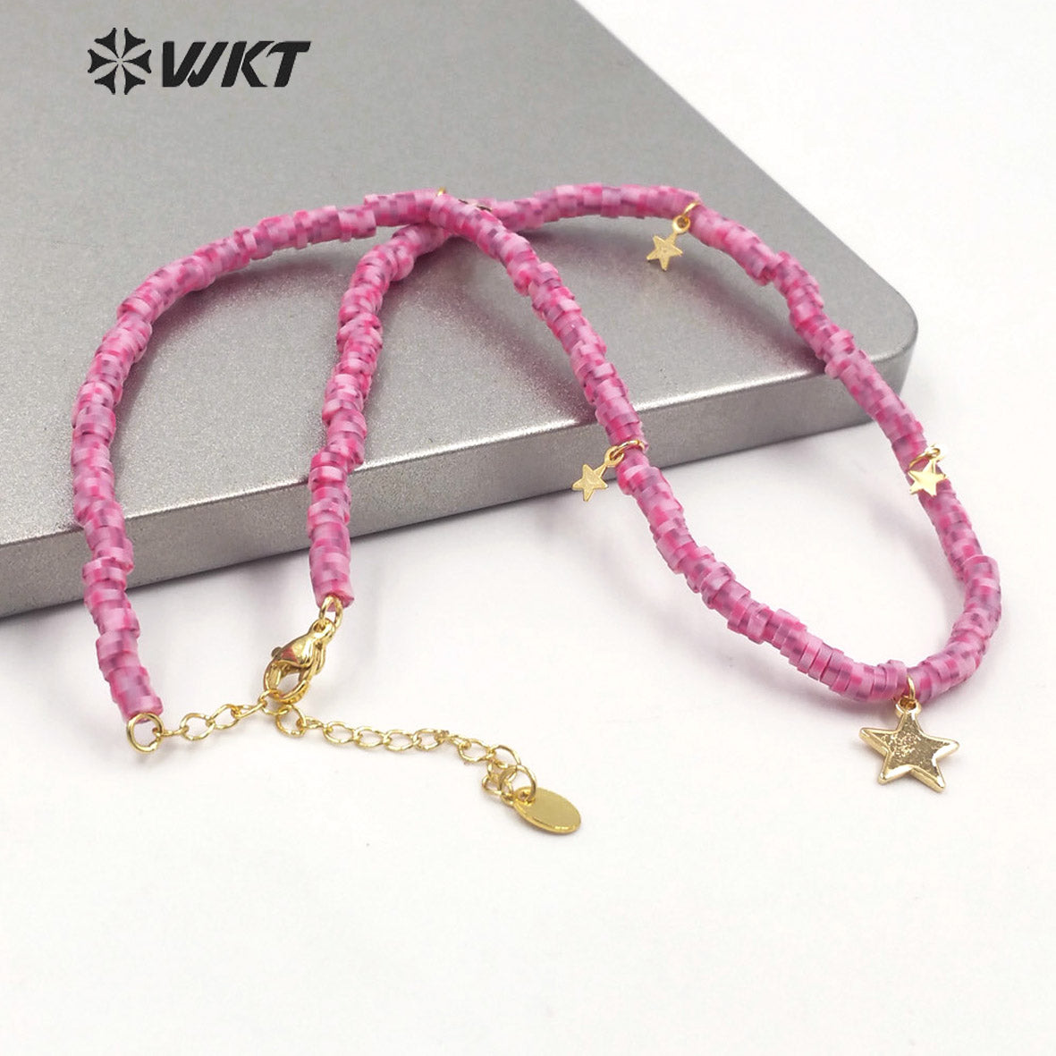 WT-JN197 Wholesale 4mm Resin Magic Color Tiny Star Charm Necklace Elegant pink Simple Necklace for Women Jewelry Chain Necklace