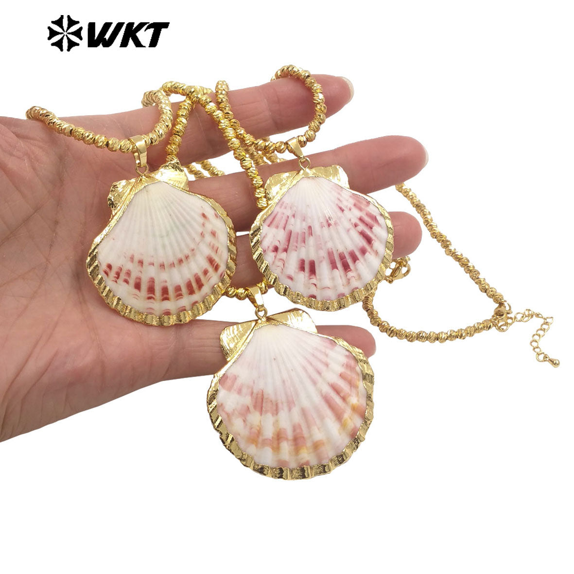 WT-JN341 Fashion Beach Vacation Style 18K Gold Plated Natural Scallop Shell Pendant Necklace For Women Beautiful Gifts