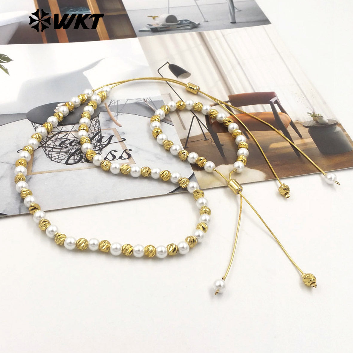 WT-JF352 Wholesale Fashion 18K Gold Plated Pearl and Hammer 6mm Beads Hand Strand Chain Bracelet