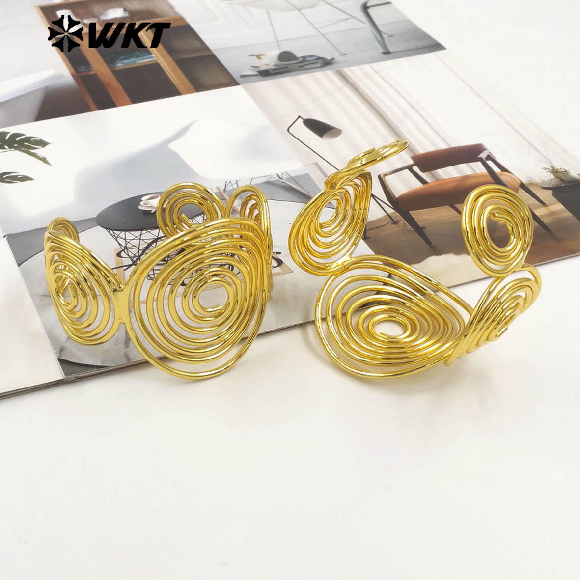WT-B687 Stylish Unique 18K Gold Plated Hollow Ring Patchwork Mosquito Coil Shape Ripple Bracelet for Women Jewelry Accessories