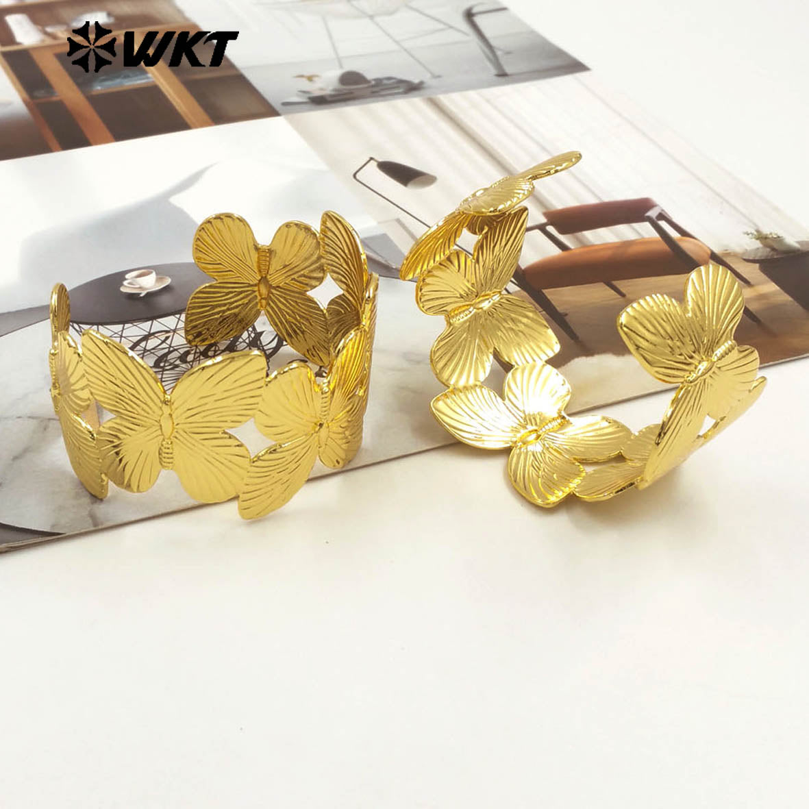 WT-B683 Stylish and Exquisite 18K Gold Plated 5 Butterfly Splicing Natural Yellow Brass Adjustable Bracelet Jewelry for Women