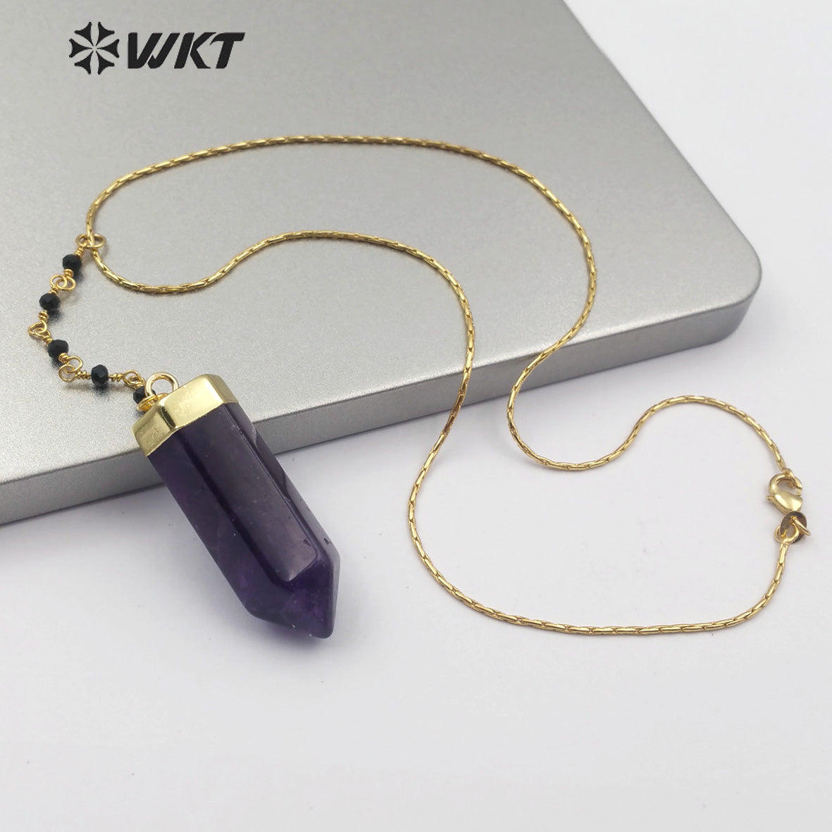 WT-N1180 Newest Natural Rose Quartz Pendant Necklace With Color Beads Chain Fluorite Necklace Fashion Natural Amethyst Necklace