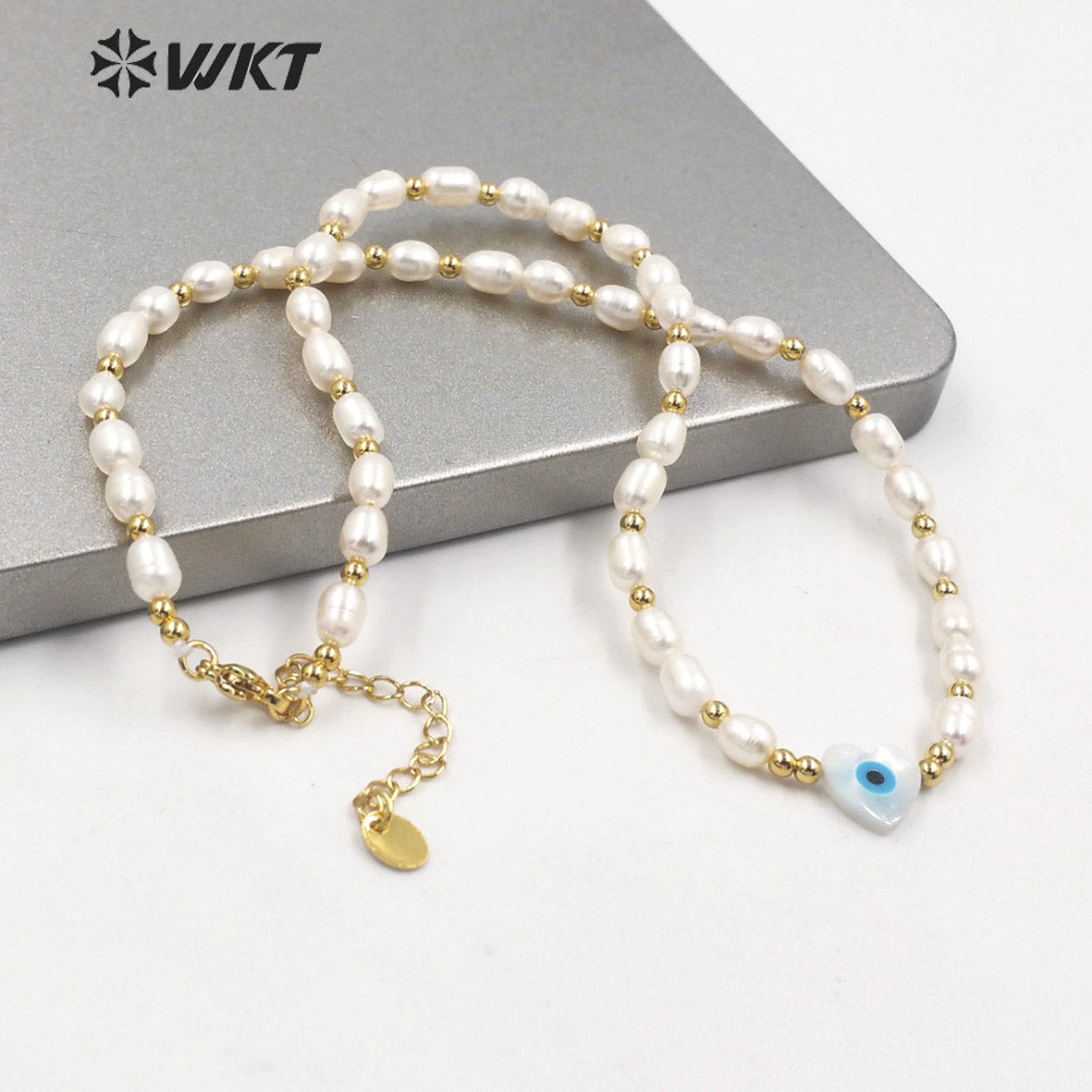 WT-JN194 Fashion Gold Plated Natural Real Freshwater Pearl Beads Necklace Gorgeous Lady Shell Made Heart Eye Charm Bead Necklace