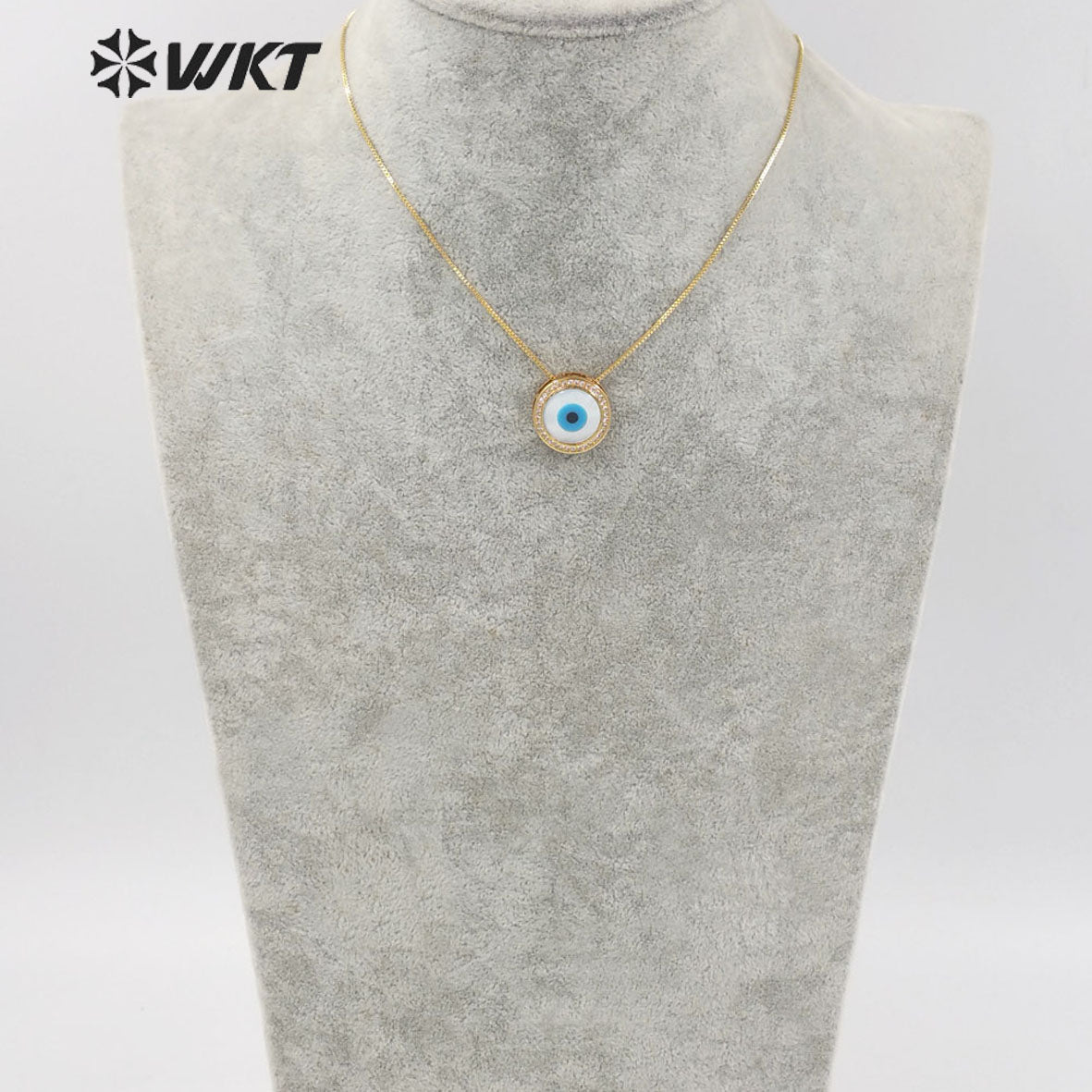 WT-MN970 Fashion 18k Real Gold Plated Micro Pave Cubic Zircon Natural Round Shell Eye Pendants Necklace Charming Eye Necklace