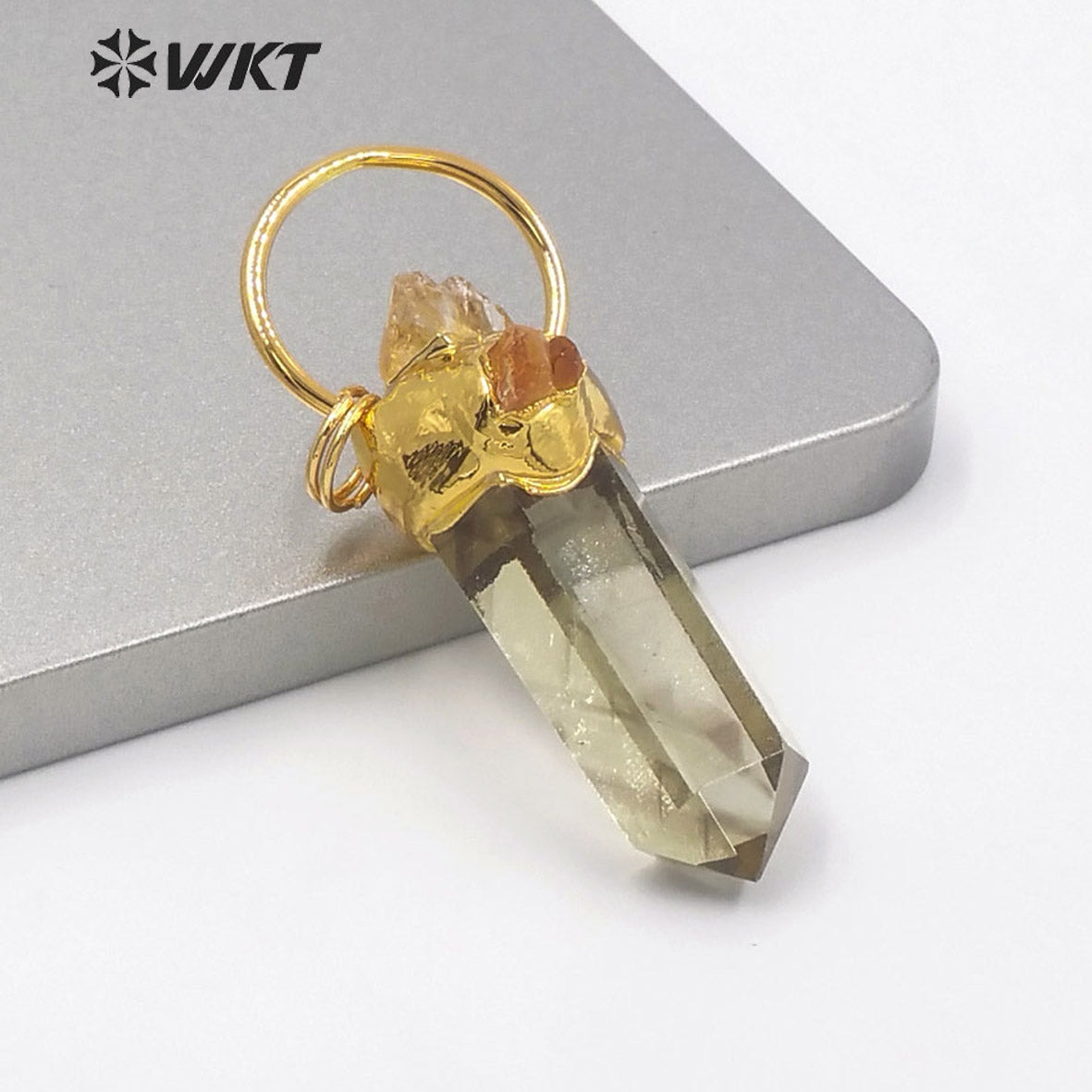 WT-P1581 Wholesale Gold Electroplated Yellow Citrine Quartz Point Pendant Women Fashion Gold Yellow Citrine Stone Pendants