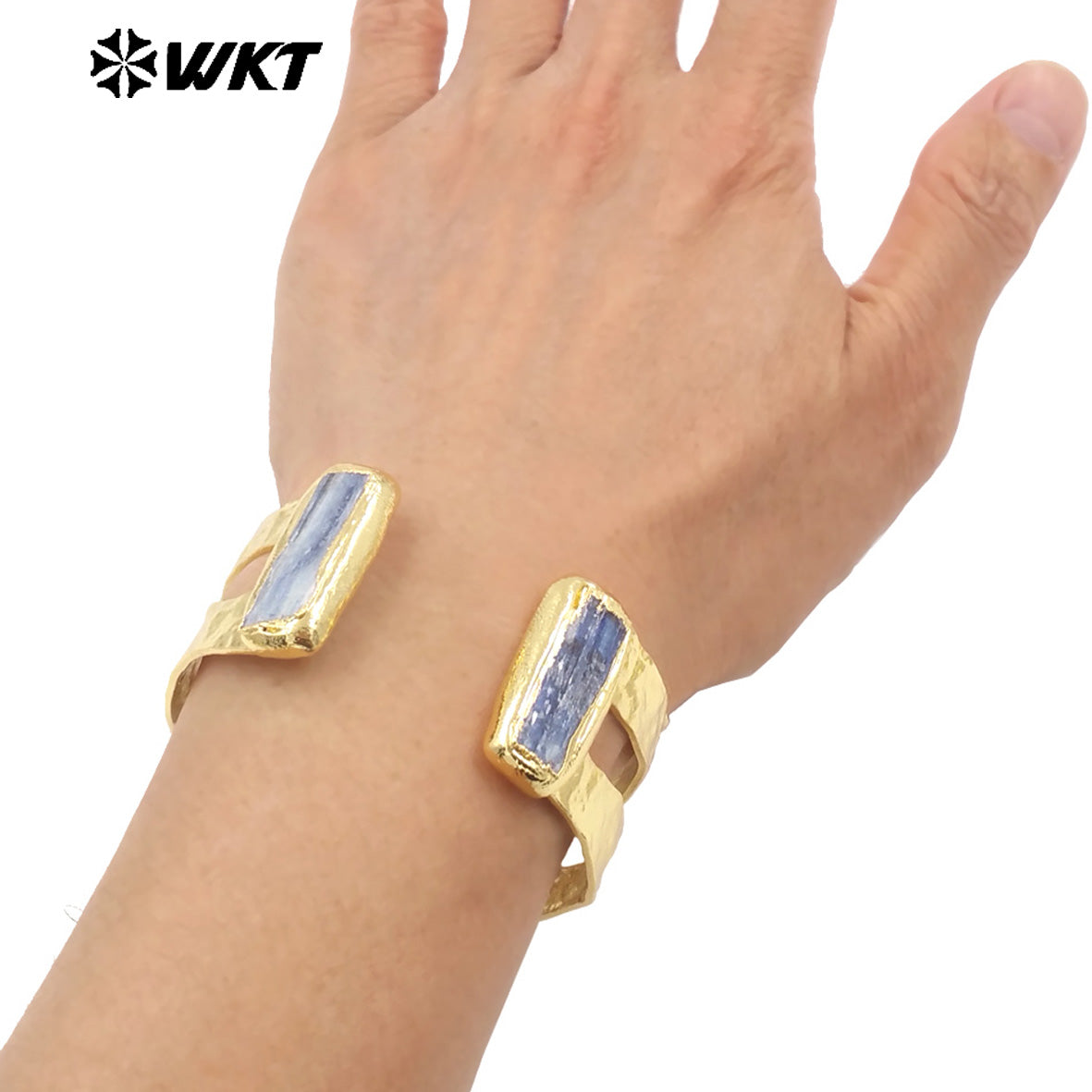 WT-B665 Hot New Arrival Natural Blue Kyanite Stone Bangle With 18k Gold Plated Can Be Adjustable for Women Special Gifts Jewelry