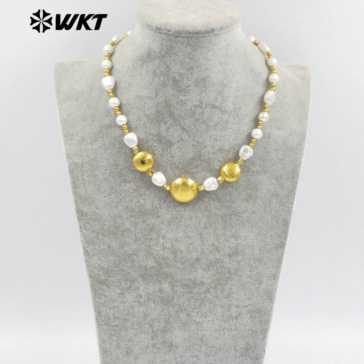 WT-JN291Wholesale Natural Brass and Artificial Pearl Round and Heart Shape Gold Silver Women Jewelry Necklace As Birthday Gift