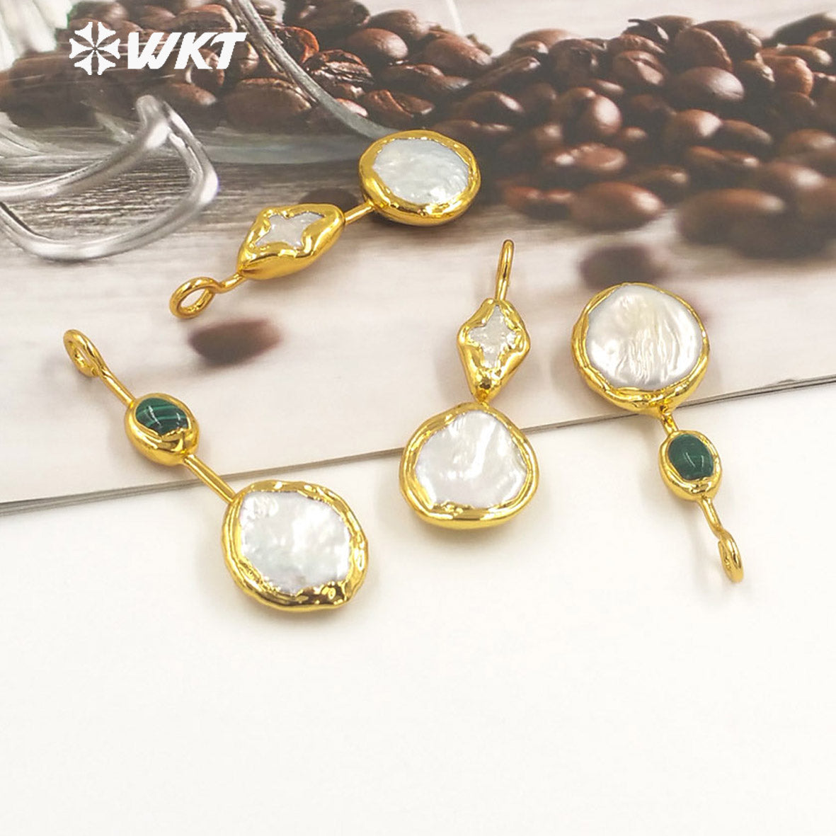 WT-JP355 Amazing Fashion Gold Plated Natural Freshwater Pearl Pendants Gorgeous Hand Crafted Made for Necklace
