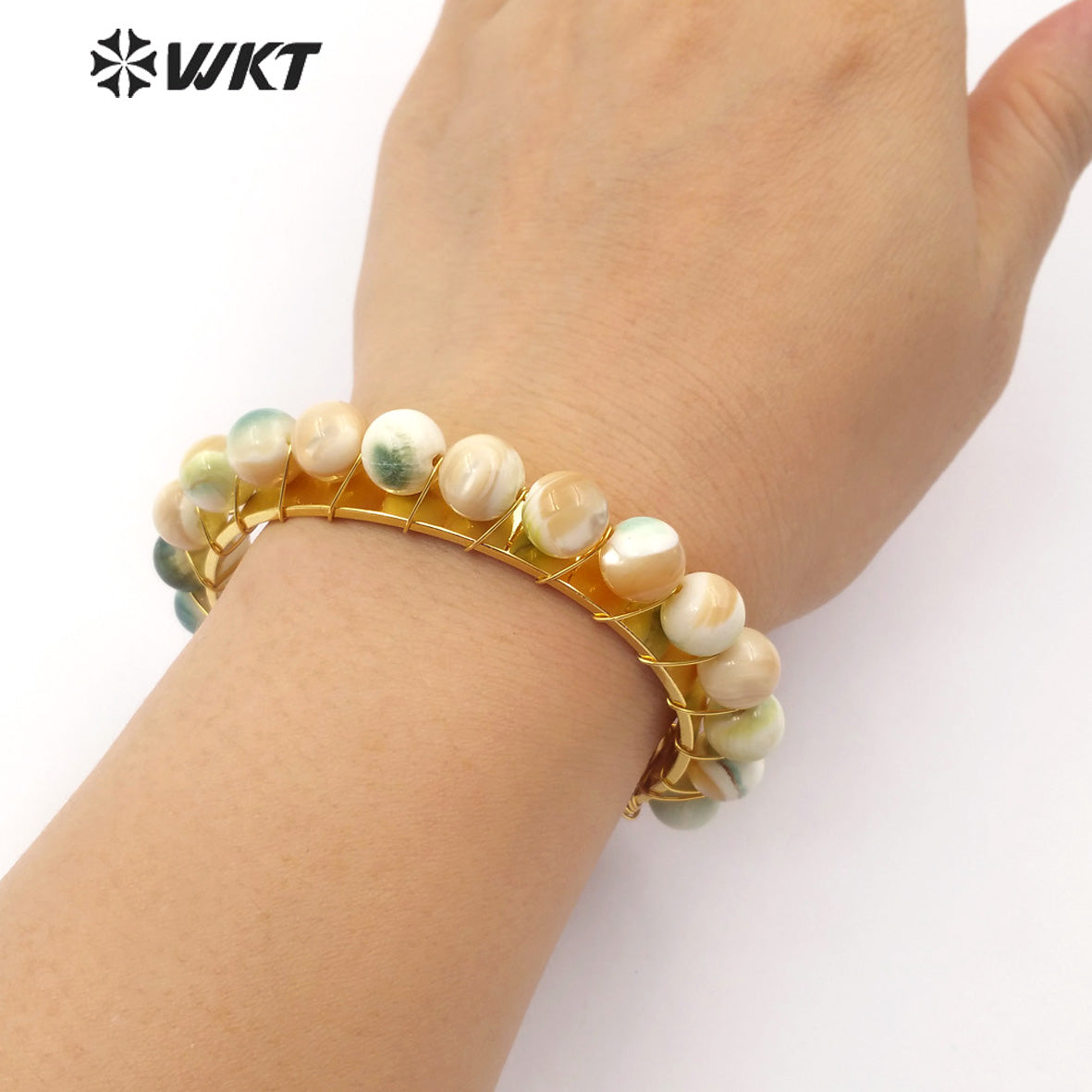 WT-B477 Wholesale New Jewelry Natural Shell Gold Bangles Nice Decent Lady Shell Bangles Anniversary Gift Birthday Gift