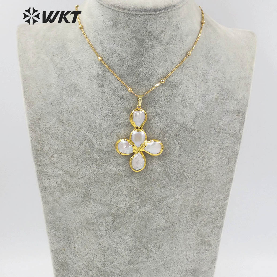 WT-JN168 WKT Drama Style Fashion Design Flower Shape Natural Freshwater Pearl Cross Necklace Jewelry Accessory Necklaces