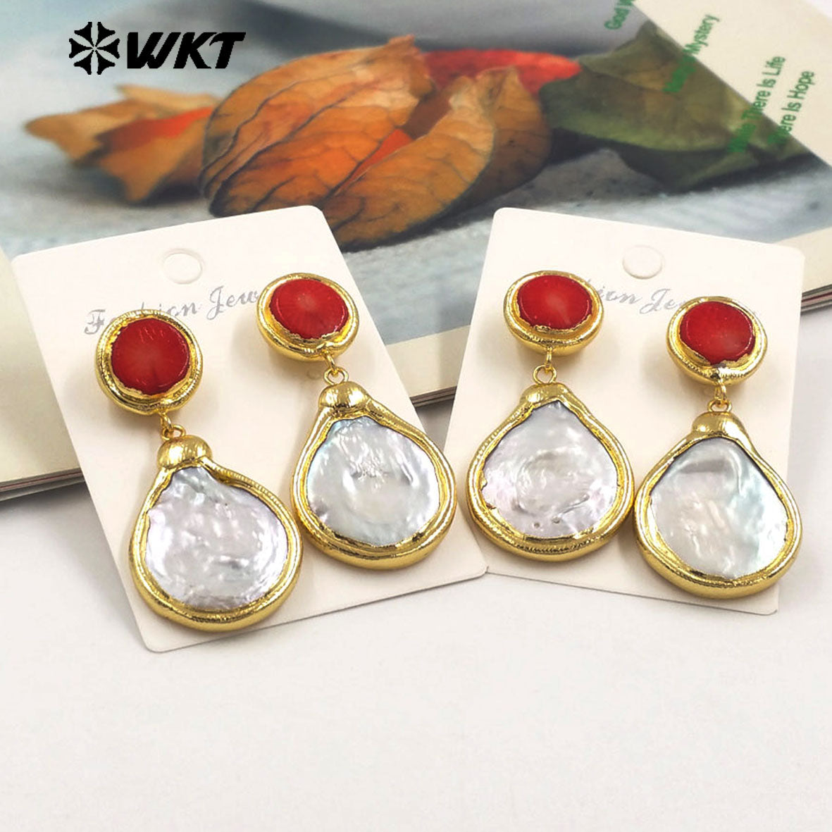WT-MPE141 High Quality 18K Gold Plated Round Red Coral Water Drop Shaped Pearl Earring for Women As Daily Decorative Jewelry