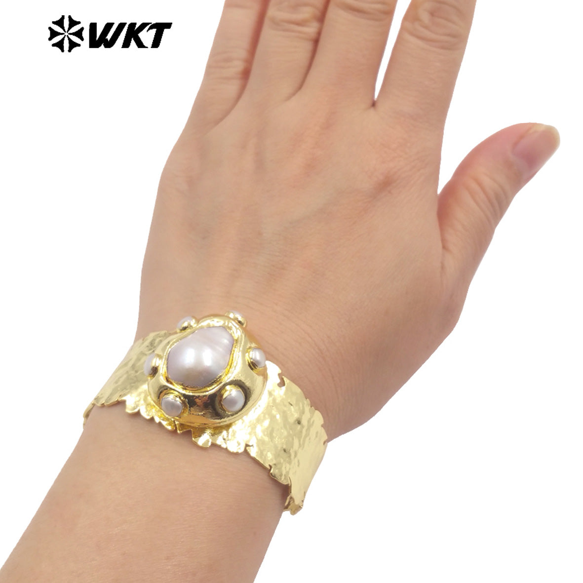MPB122 Wholesale New Design Vintage Style Natural Big Baroque Pearl Cuff Bracelet Adjustable Size 18K Gold Plated Women Jewelry