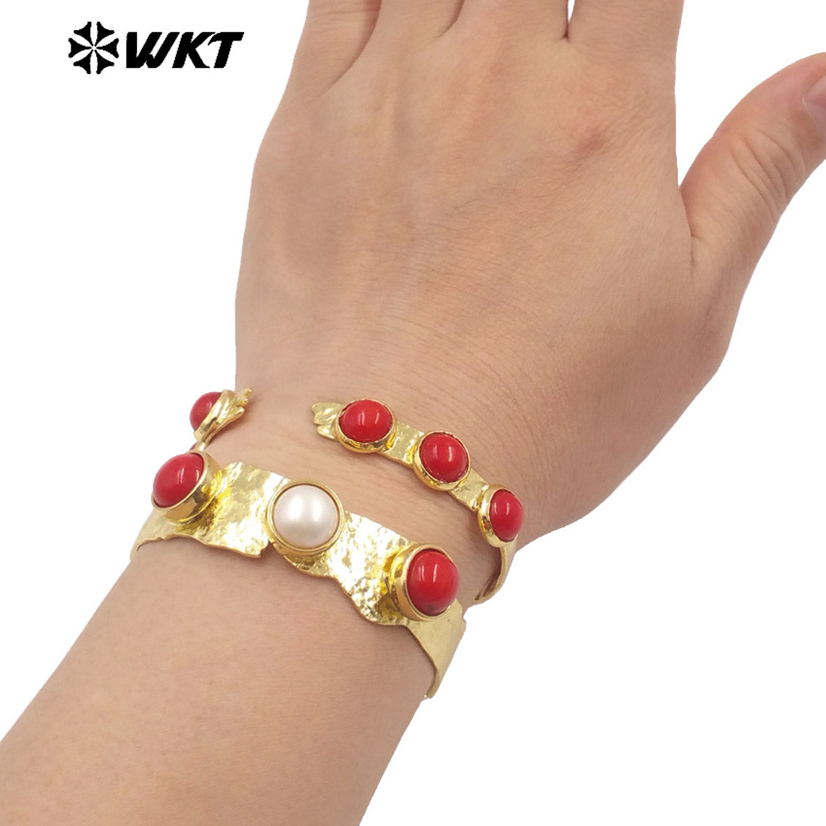 MPB111 WKT Stunning 18K Real Gold Plated Six Pieces Stone Bezel Setting Delicate Round Red Coral Bangle