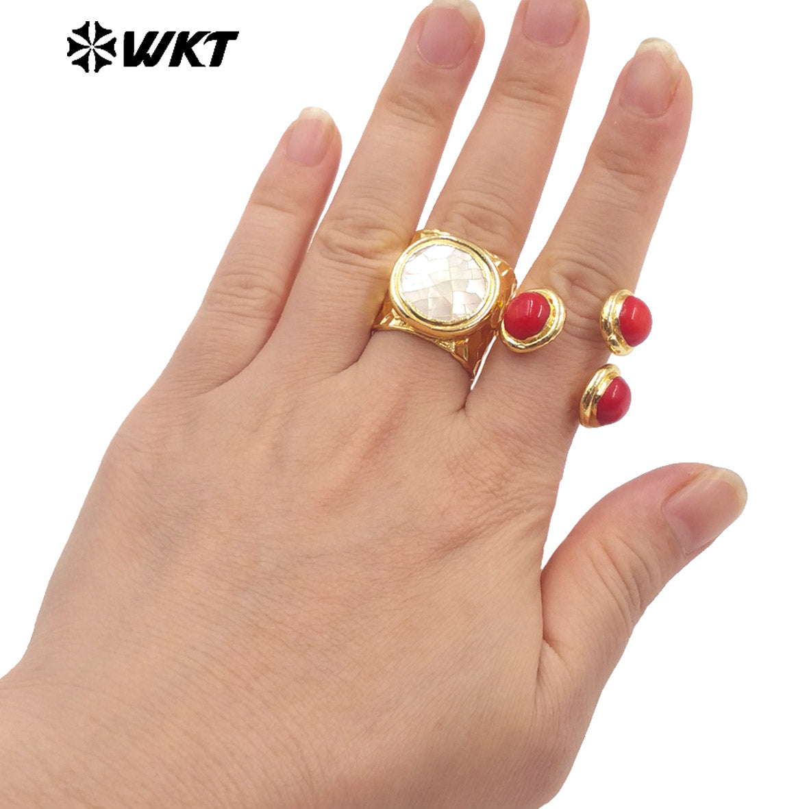 WT-MPR111 on Sale Uniquely Designed Unisex 18K Gold Plated Round Crack Adjustable Shell Wide Ring Jewelry Accessory for Party