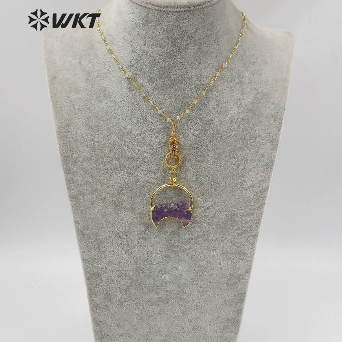 WT-N1218 New Design Magnet Buckle Necklace Natural Amethyst Necklace Fashion Lady Jewelry Natural Crescent Amethyst Necklace