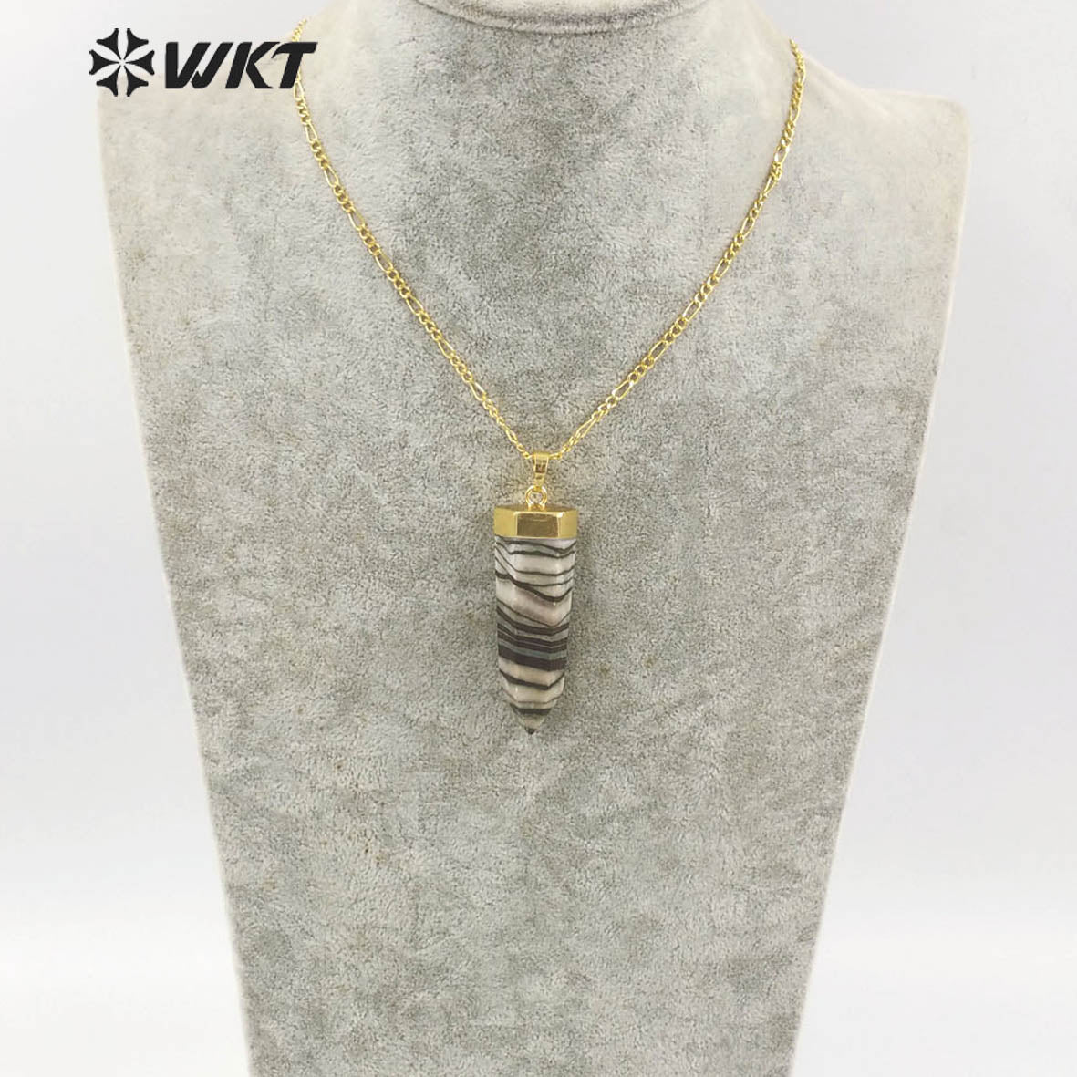 WT-N1301 New Stone Fashion Hexagon Spirit Jade Stone Pendant Necklace 18 Inch Long Chain Women Gold Stone Necklace