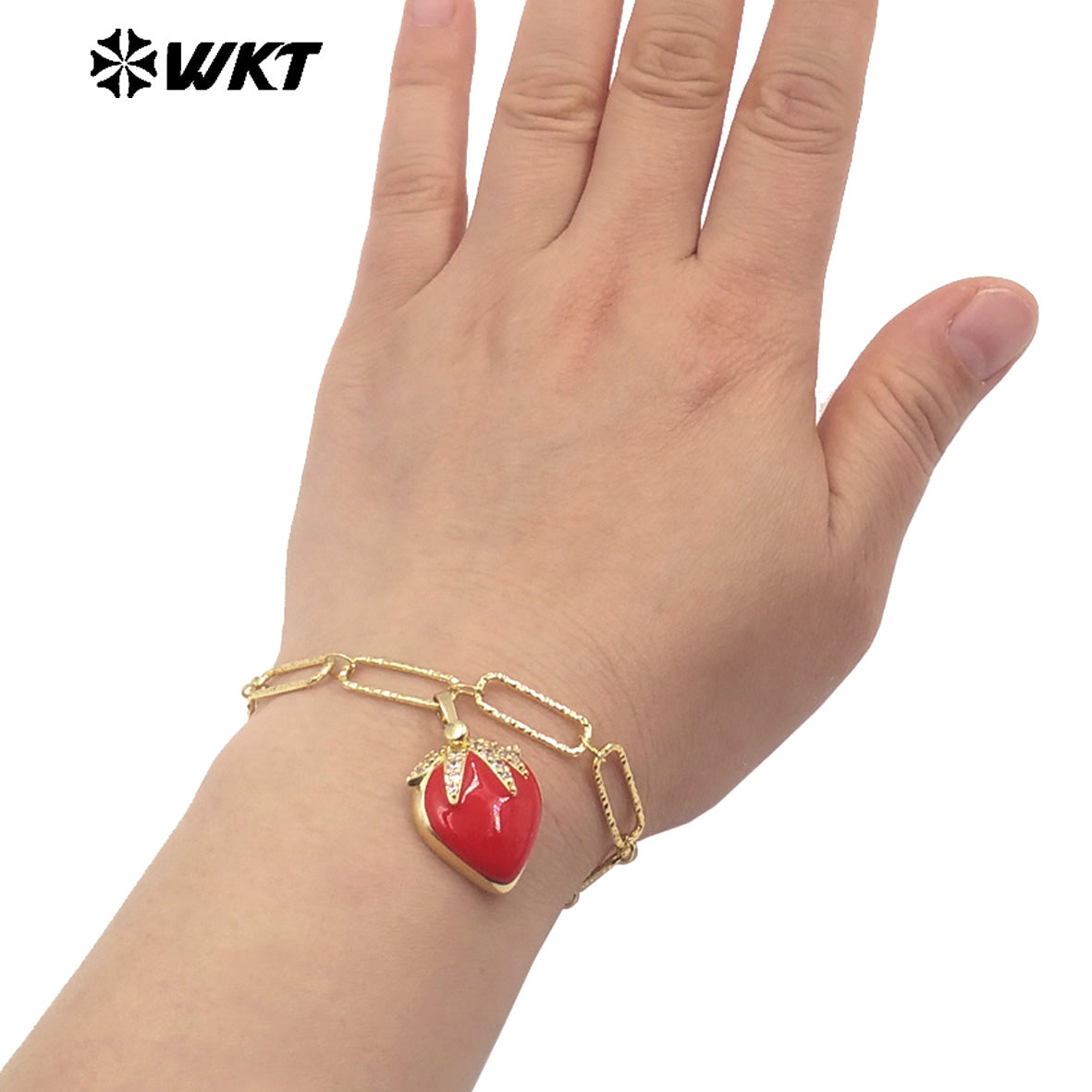 WT-JF366 High Quality Beautiful Ladies Double Strawberry Charms Gold Plated Rectangle Chain Bracelet Yellow Brass With Drop Oil