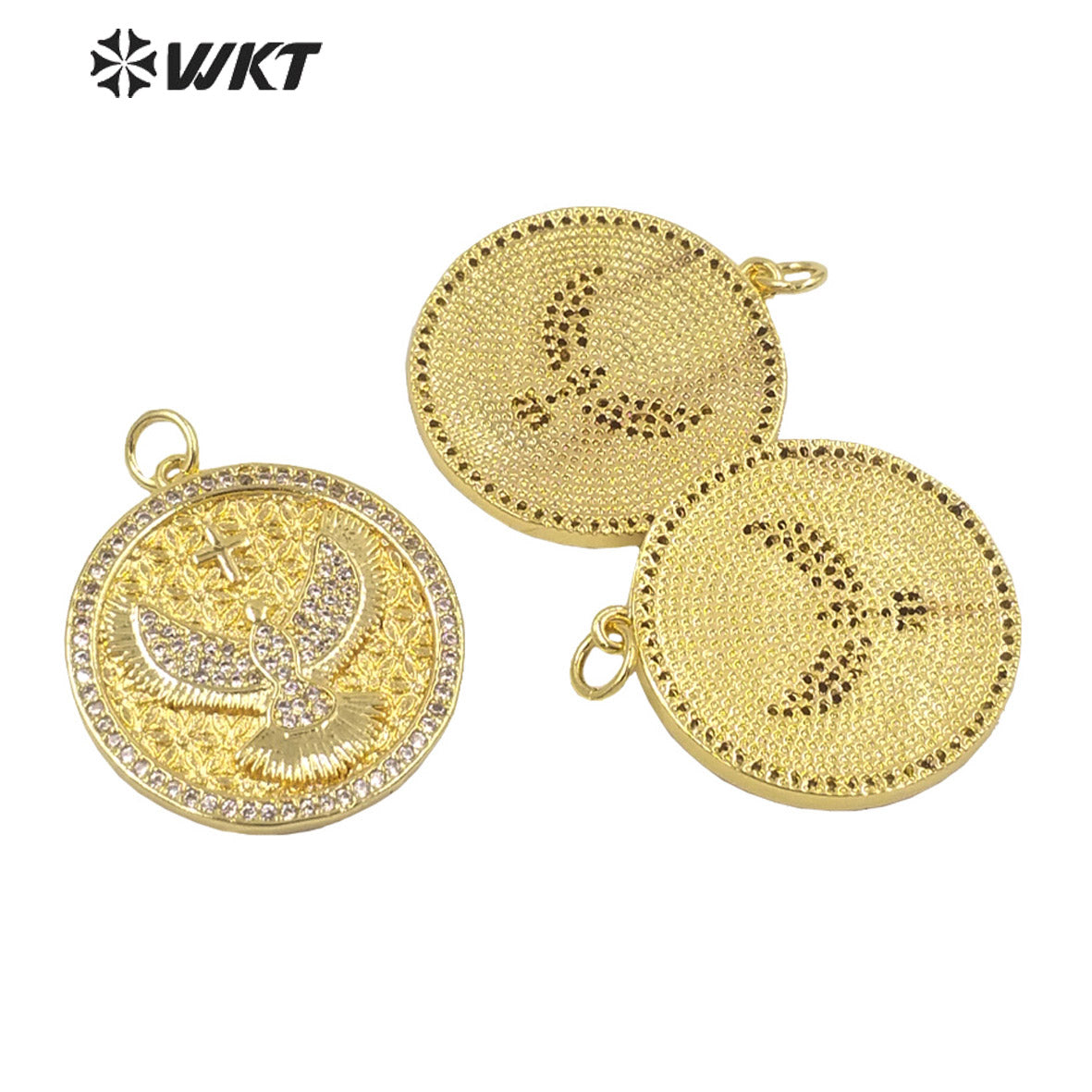 WT-MP201Amazing Micro Pave Cubic Zircon Setting Gold Eagle Pendant Unisex Round Coin Symbol Pendant for Necklace