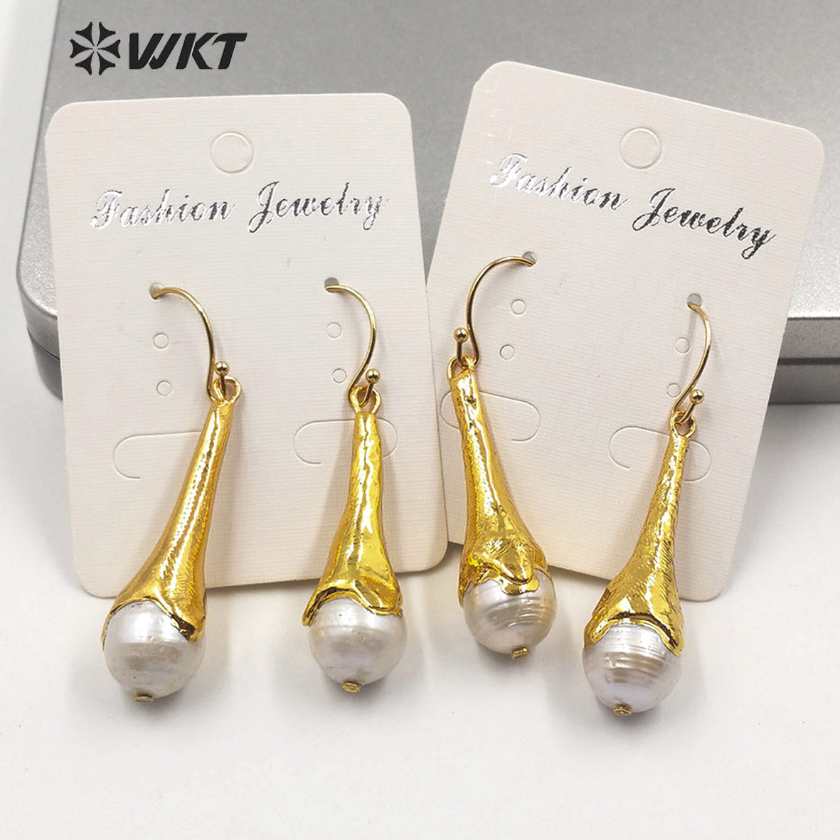 WT-MPE005 Elegant Natural Baroque Pearl Long Earring Gold Plated Fashion Lady Boho Charm Jewelry Baroque Pearl Earring