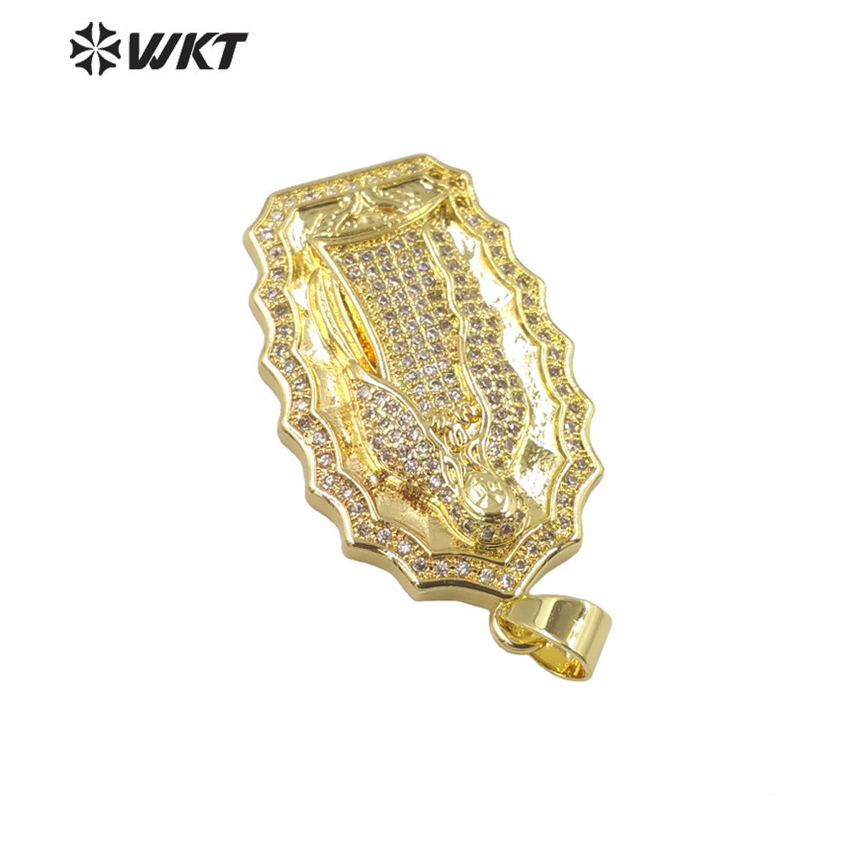 WT-MP277 Newest Vintage Style Female Deity Shaped Natural Shell Shell&Cubic Zircon Madonna Design Pendant