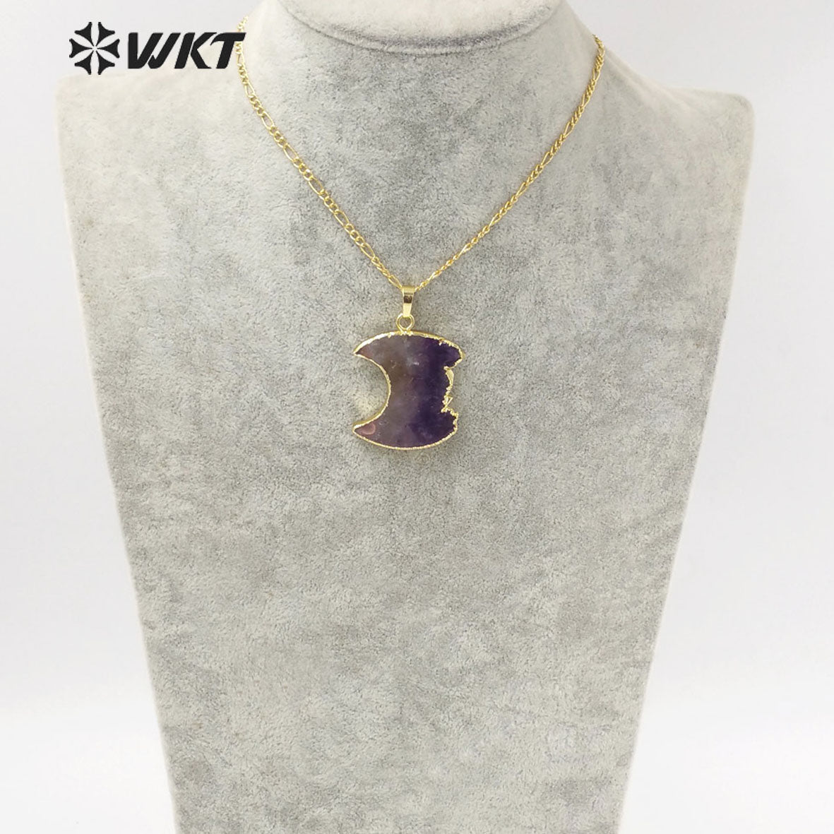 WT-N1316 Newest Fashion Gold Trim Half Moon Amethyst Stone Necklace Hot Slice Crescent Moon Pendant Necklace in Natural