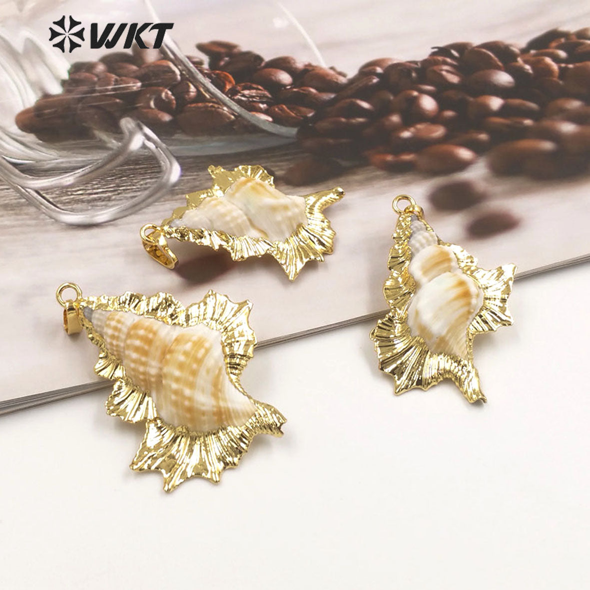 WT-JP352 WKT Classic Vintage Hot Selling Natural Trumpet Shell 18K Gold Plated Luxury Scallop Necklace Pendants