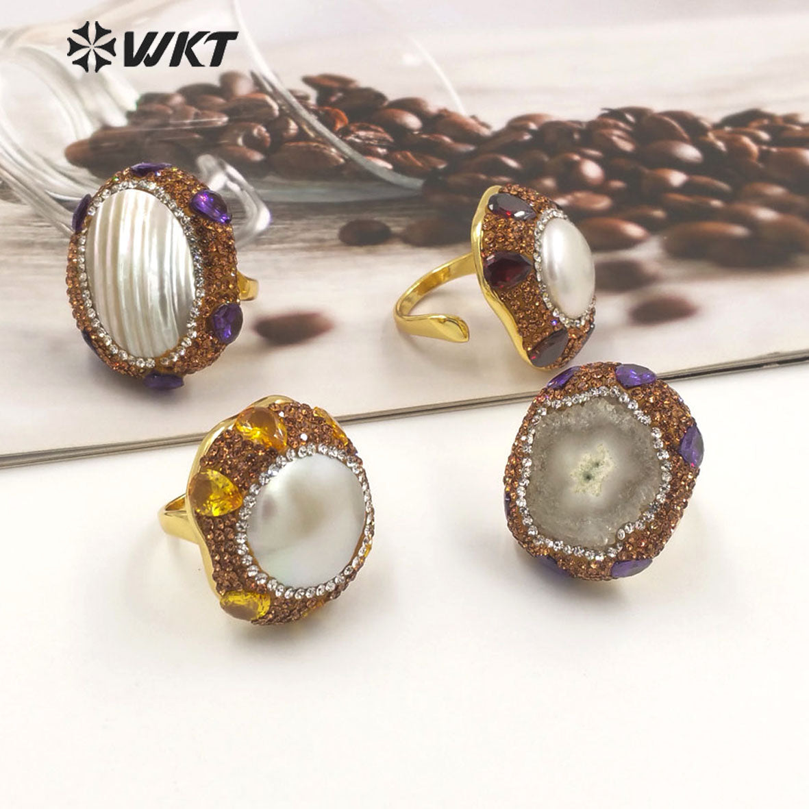 WT-MPR085 New Popular Handmade Design Gold Rhinestone and Freshwater Pearl Mabe Fashion Adjustable Zircon Ring
