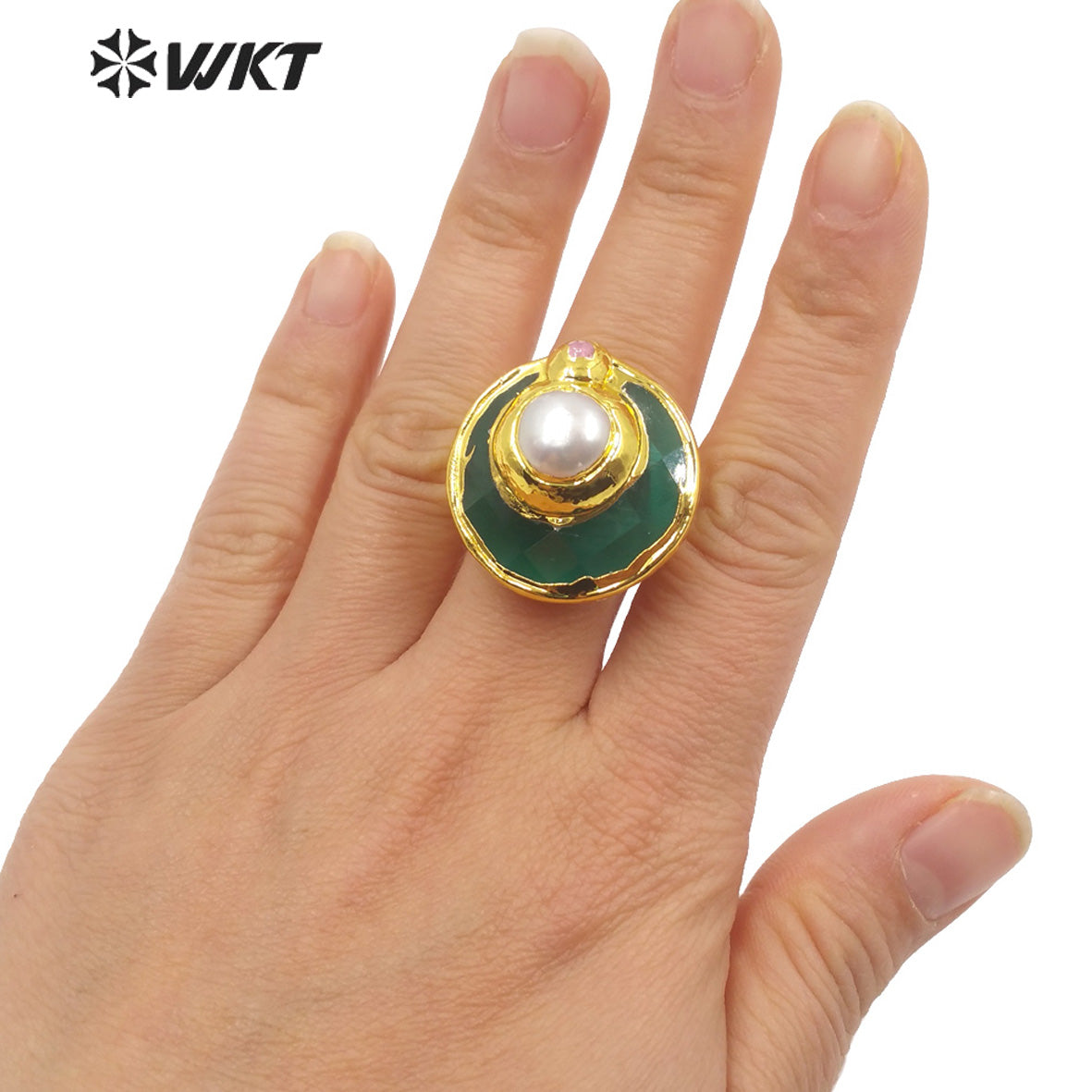 WT-R401 Natural Gemstone Lovely Fashion Cat Eye Ring with Pearl Crystal Colorful Round Ring 18k Gold-plated Women Gemstone Ring
