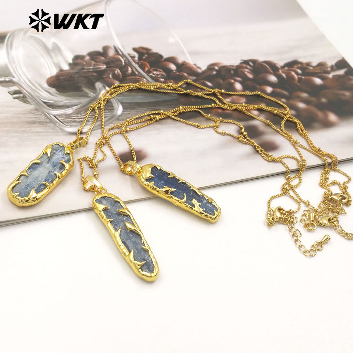 WT-N1468 Bohemian Vintage Style Women 18k Gold Plated Handmade Raw Stone Blue Kyanite Neckklace