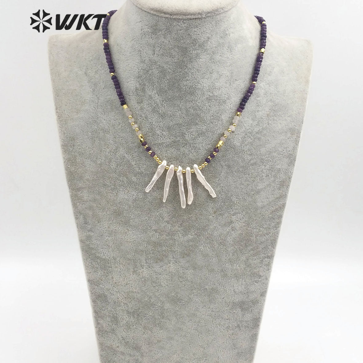 WT-JN105 Wholesale Natural Pearl Pendant Necklace With 3mm Amethyst Beads 3mm Brass Beads Chain Themed Pendant in Randomly Shape