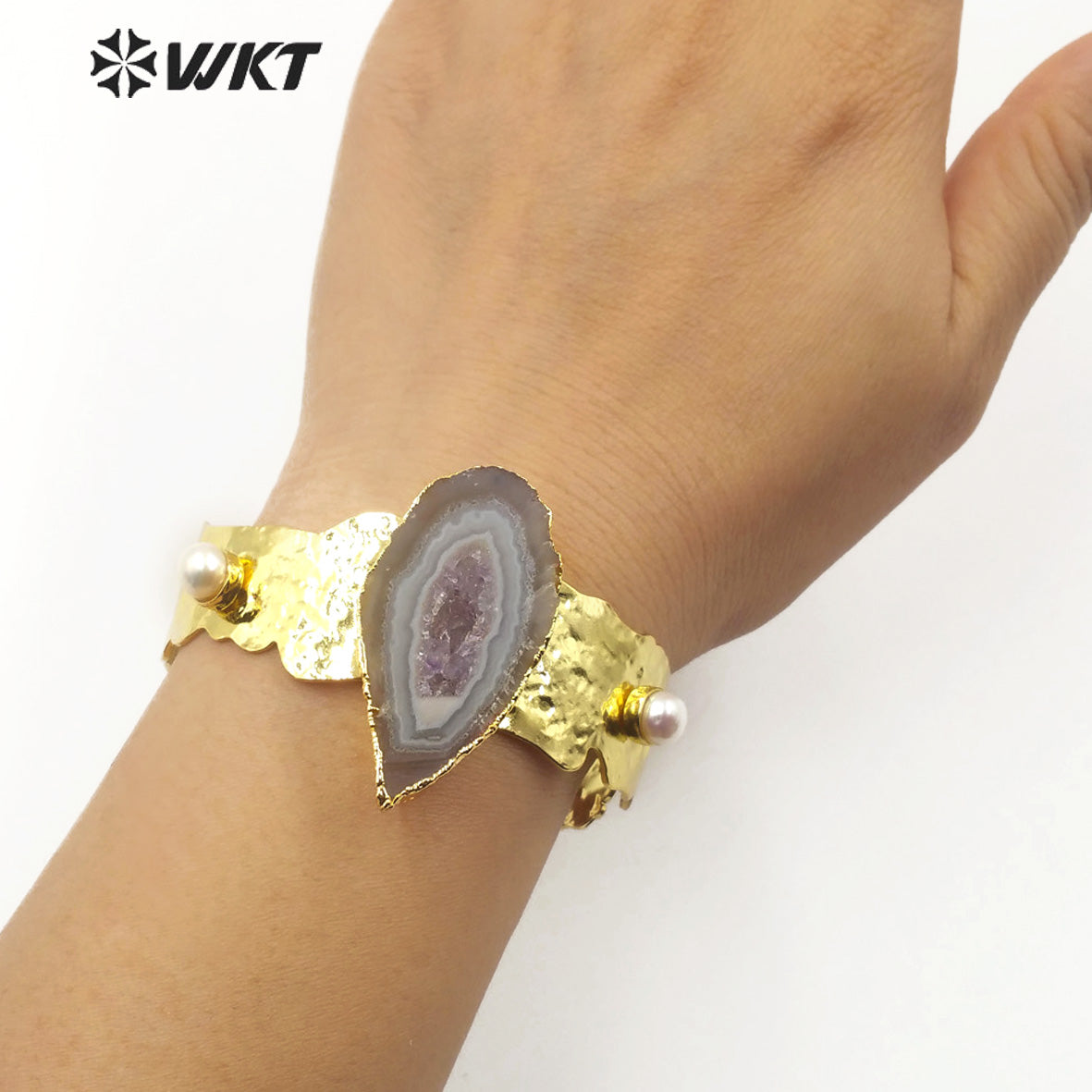 WT-B514 Gorgeous Fashion Gold Plated Natural Stone Bracelet Bangle Supper Chic Geode Agate Bangle for Women