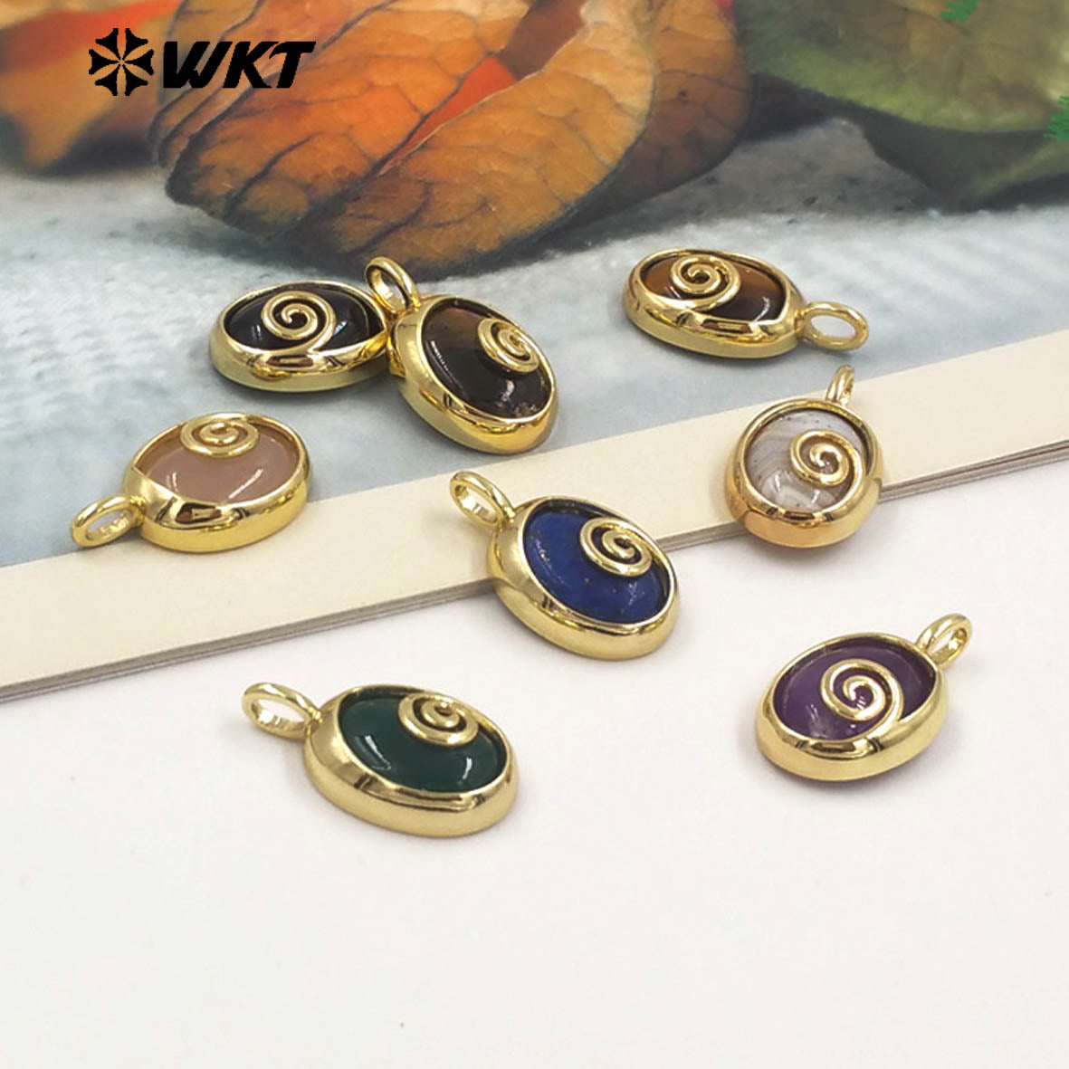 WT-P1992 Newest Design Small Oval Rotation Metal With Natural Gemstone Charms for Jewelry Match