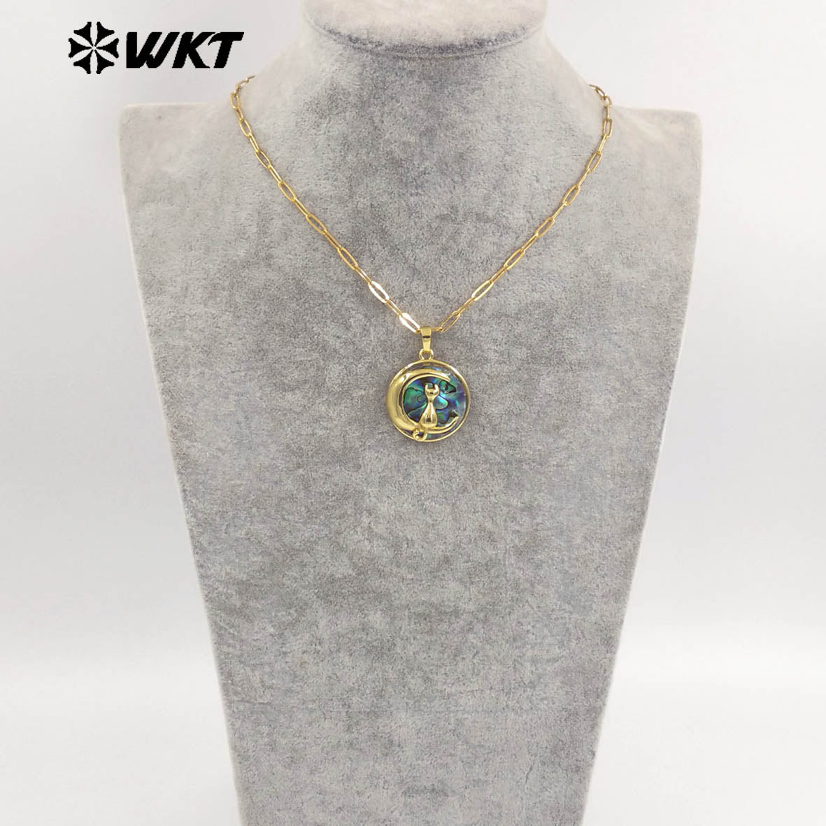 WT-JN332 High Quality Gold Plated Rectangle Chain With Natural Abalone Shell Round Pendant Necklace For Ladies Vintage Jewelry