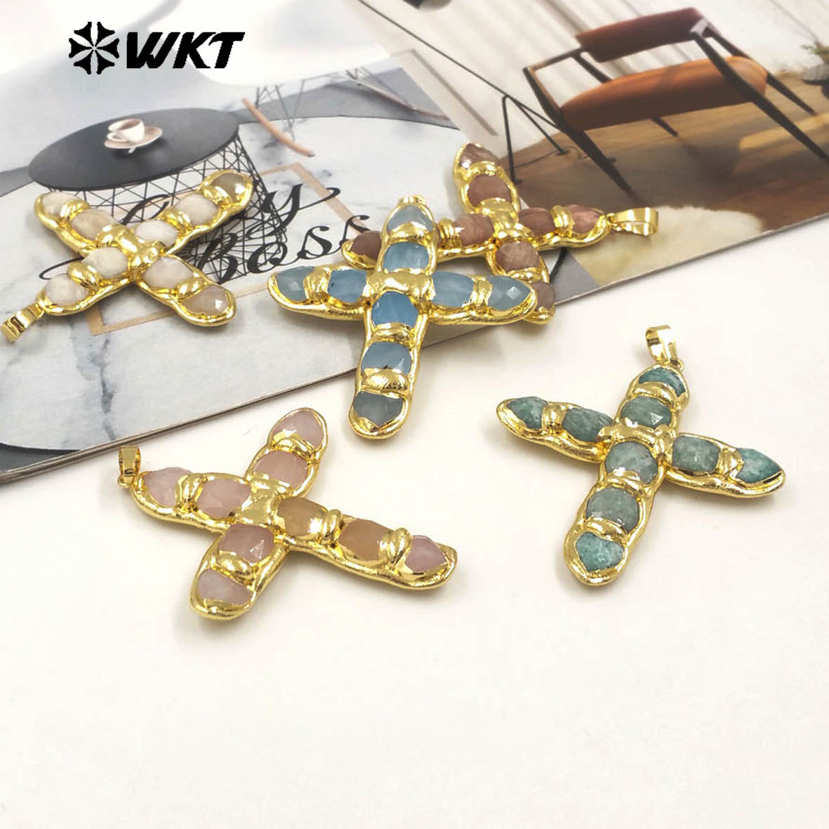 WT-P2005 Wholesale Beautiful Gemstone Religious Pendant Natural Rose Quartz With 18K Gold Plated Cross Shape for Necklace Making