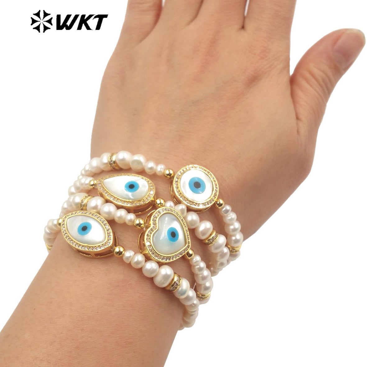 WT-MPB048 Delicate Pearl Bracelet Shell Diamond Eyes Decoration Various Shapes Pendants Bracelet